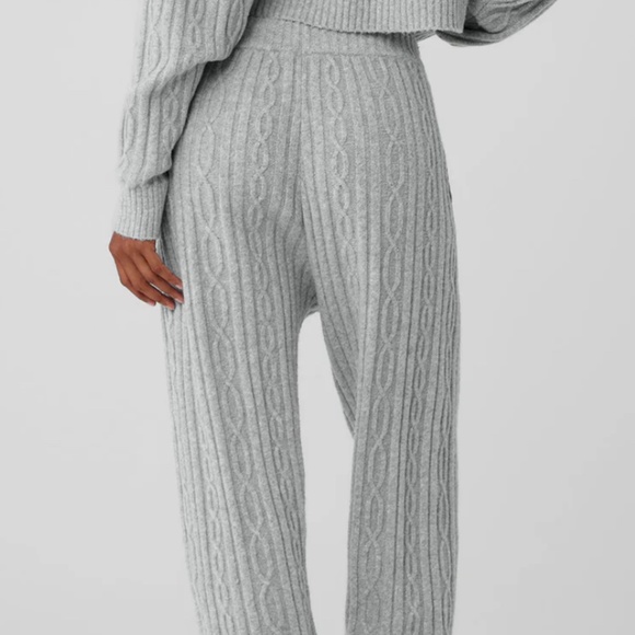 Alo Yoga Cable Knit Pant - Grey, Size M, NWT - Picture 3 of 4